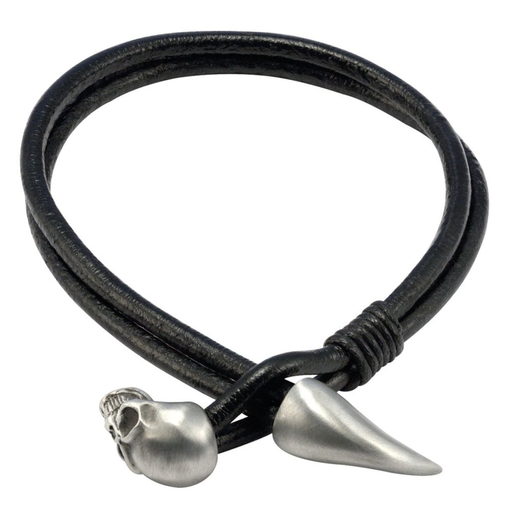 BRACELET WITH SKULL